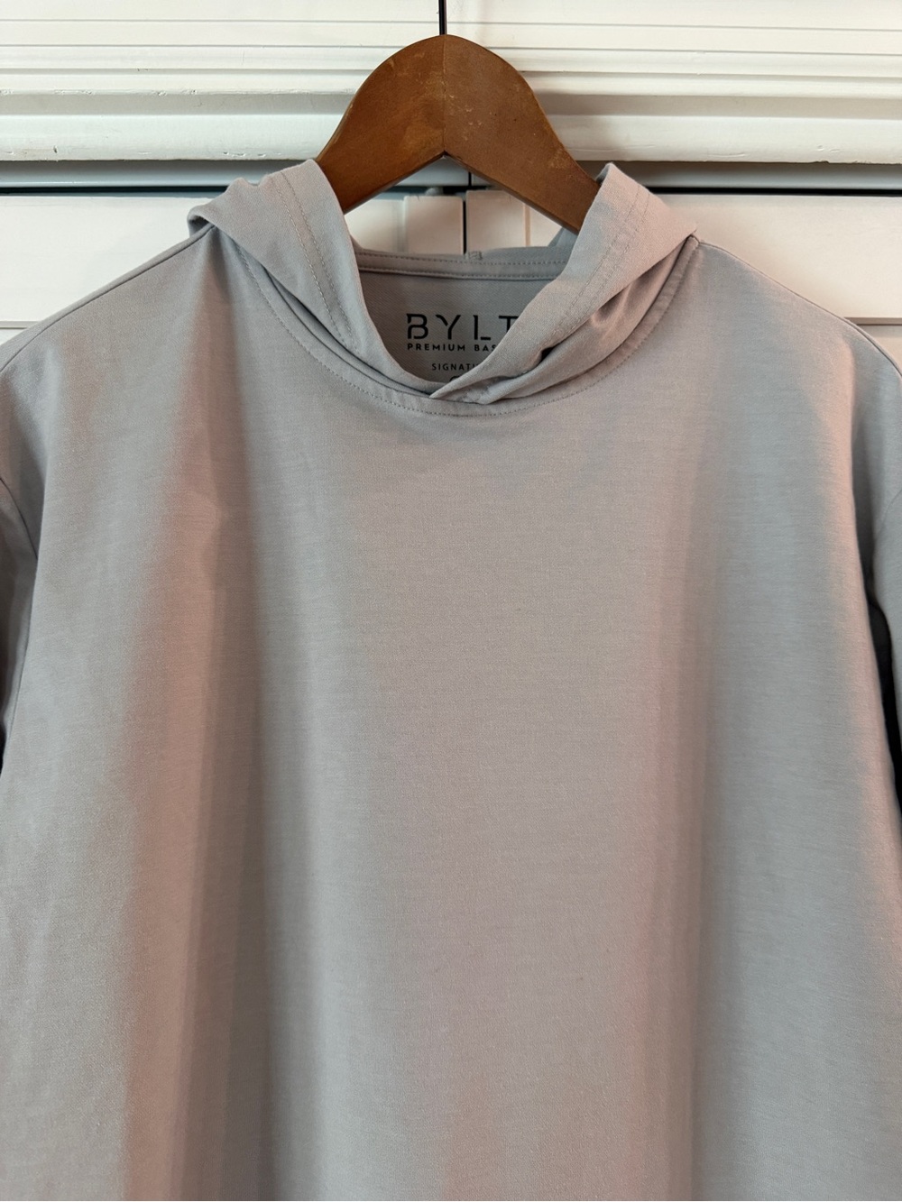 BYLT Premium Basics Men's Long Sleeve Performance Drop-Cut Hoodie - Gray Size M - Picture 2 of 7